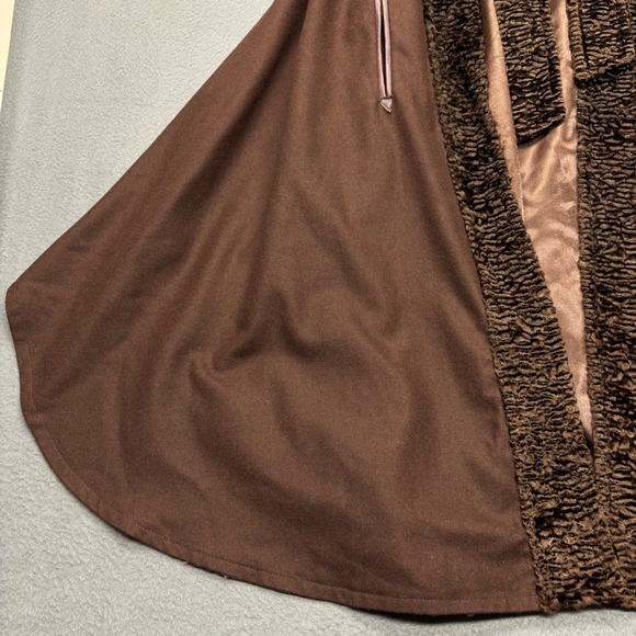 Perfectly Patricia by Patricia Underwood Brown Faux Fur Trimmed Cape Coat - Picture 3 of 11